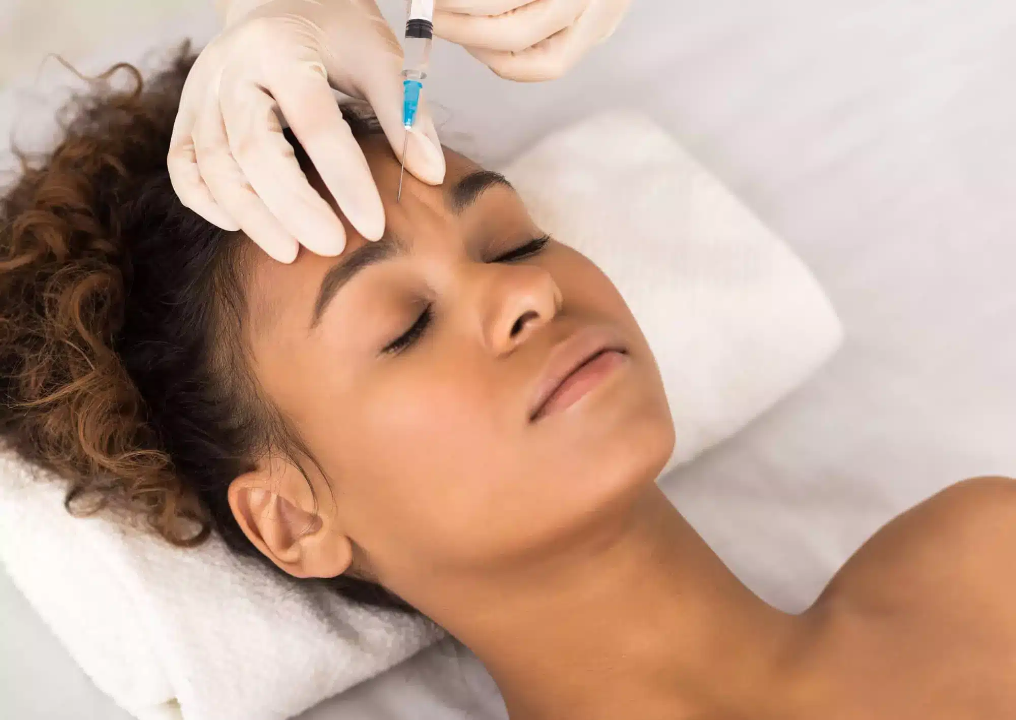 https://shop.doctormedica.co/wp-content/uploads/2023/03/filler-discomfort-reduce-6567456c956b6.webp