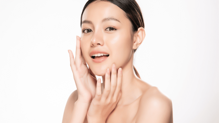 Glowing skin after using Jalupro skin booster.