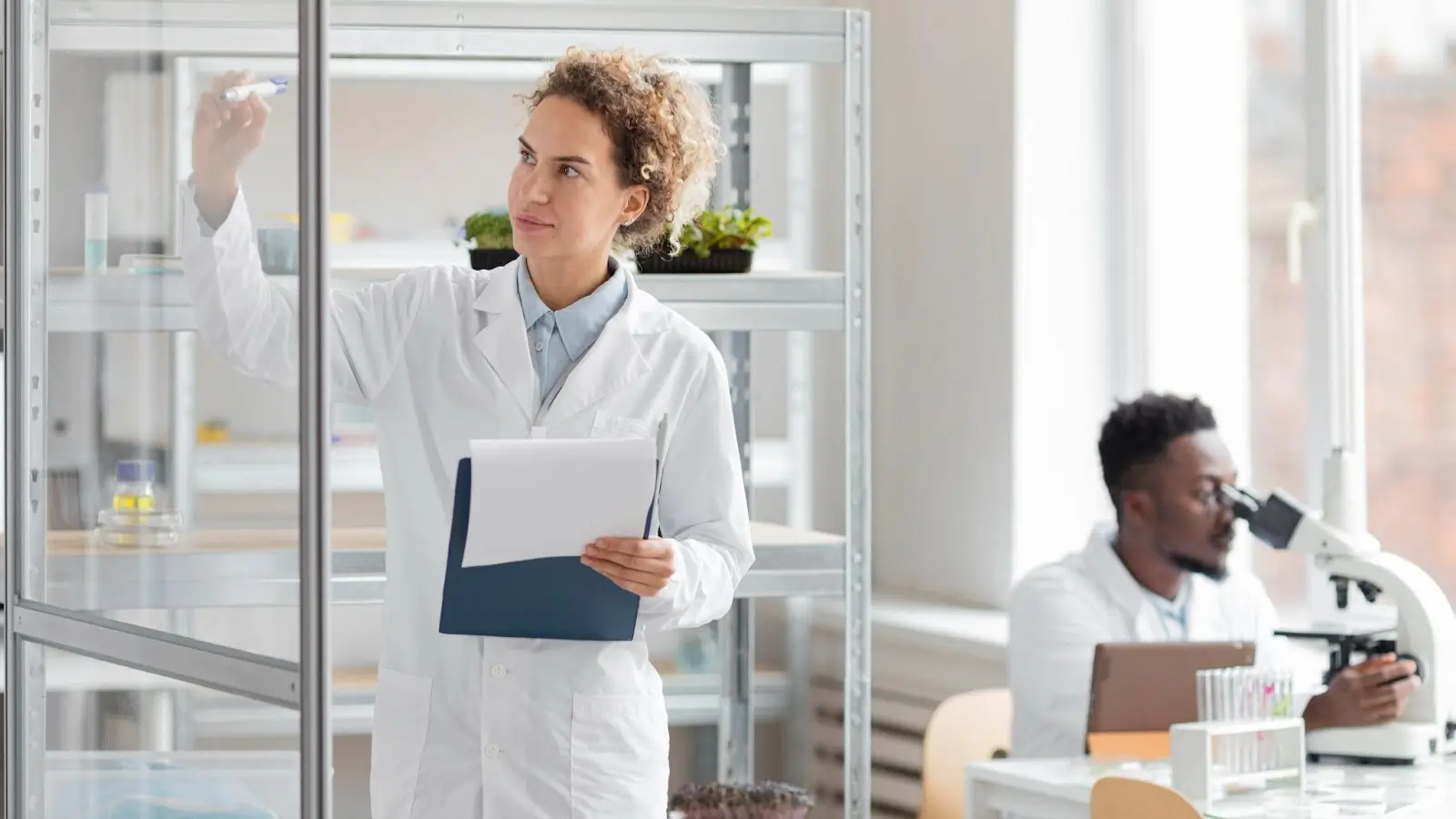 https://shop.doctormedica.co/wp-content/uploads/2025/06/1-17.webp