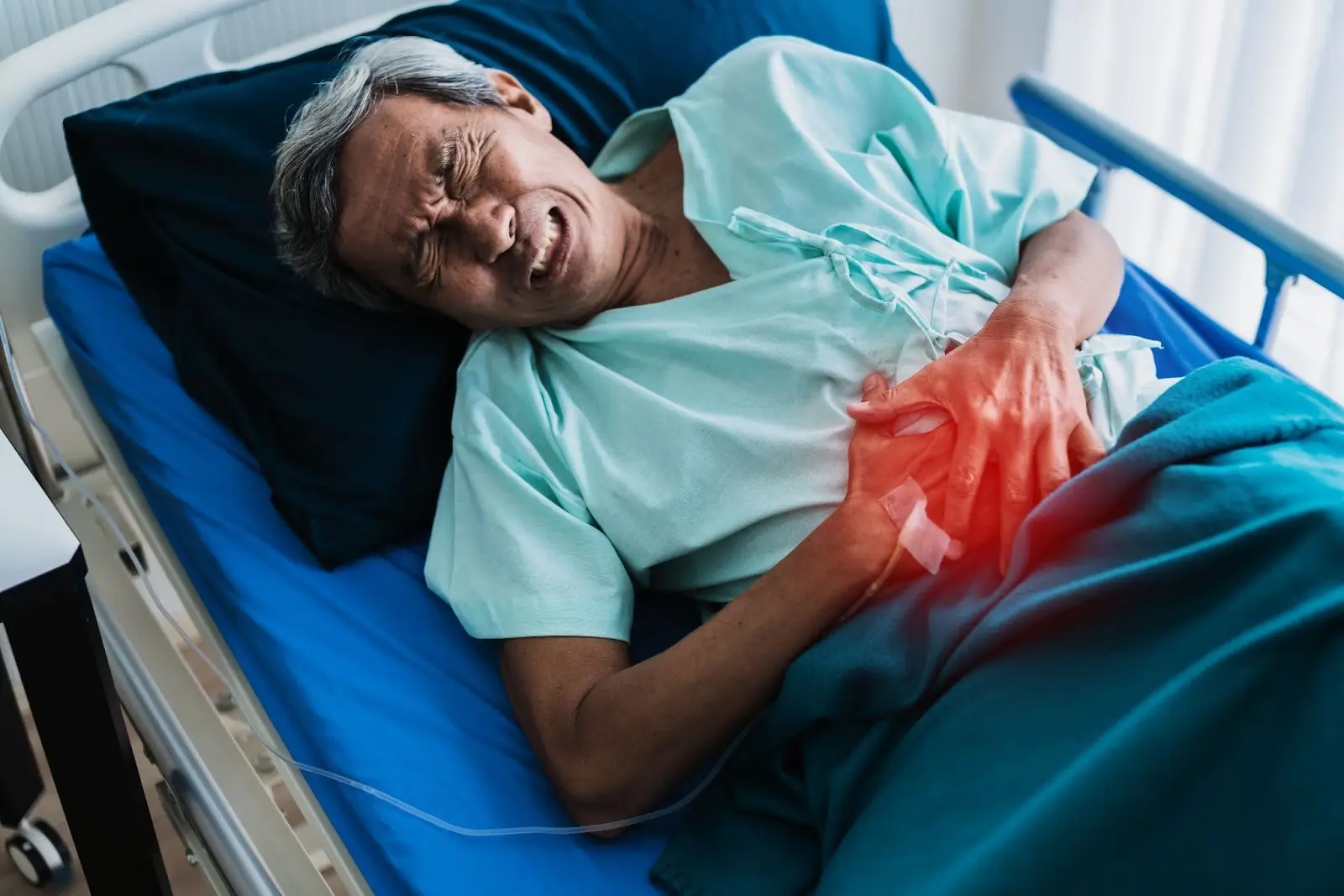 Person experiencing pain and is about to use Entyvio.
