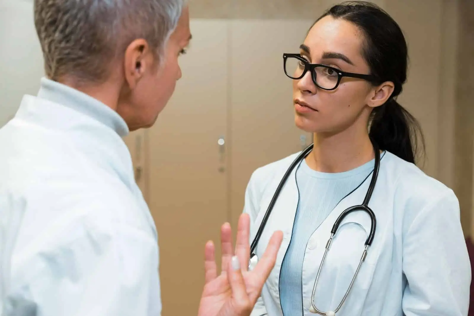 Doctors talking about Entyvio's formula.