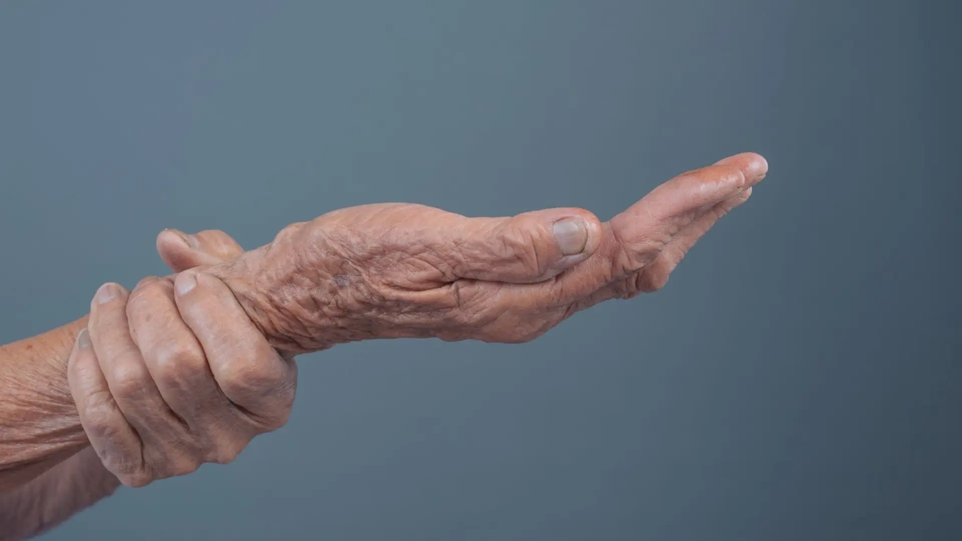 An old person getting an Evenity treatment.